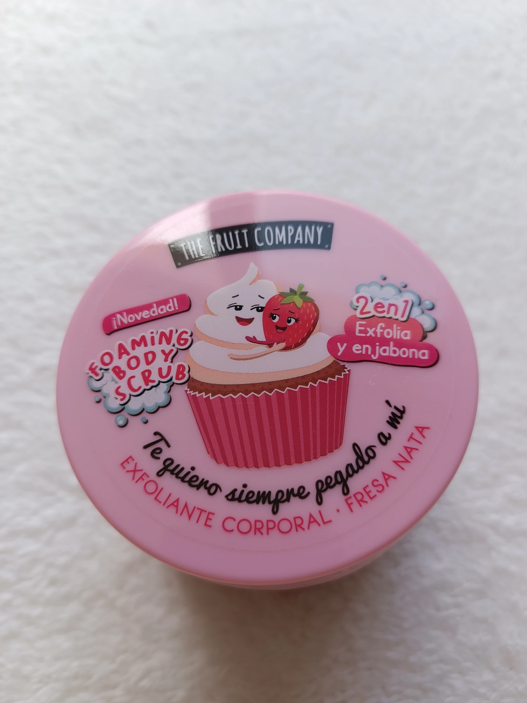 Gommage corps fraise chantilly